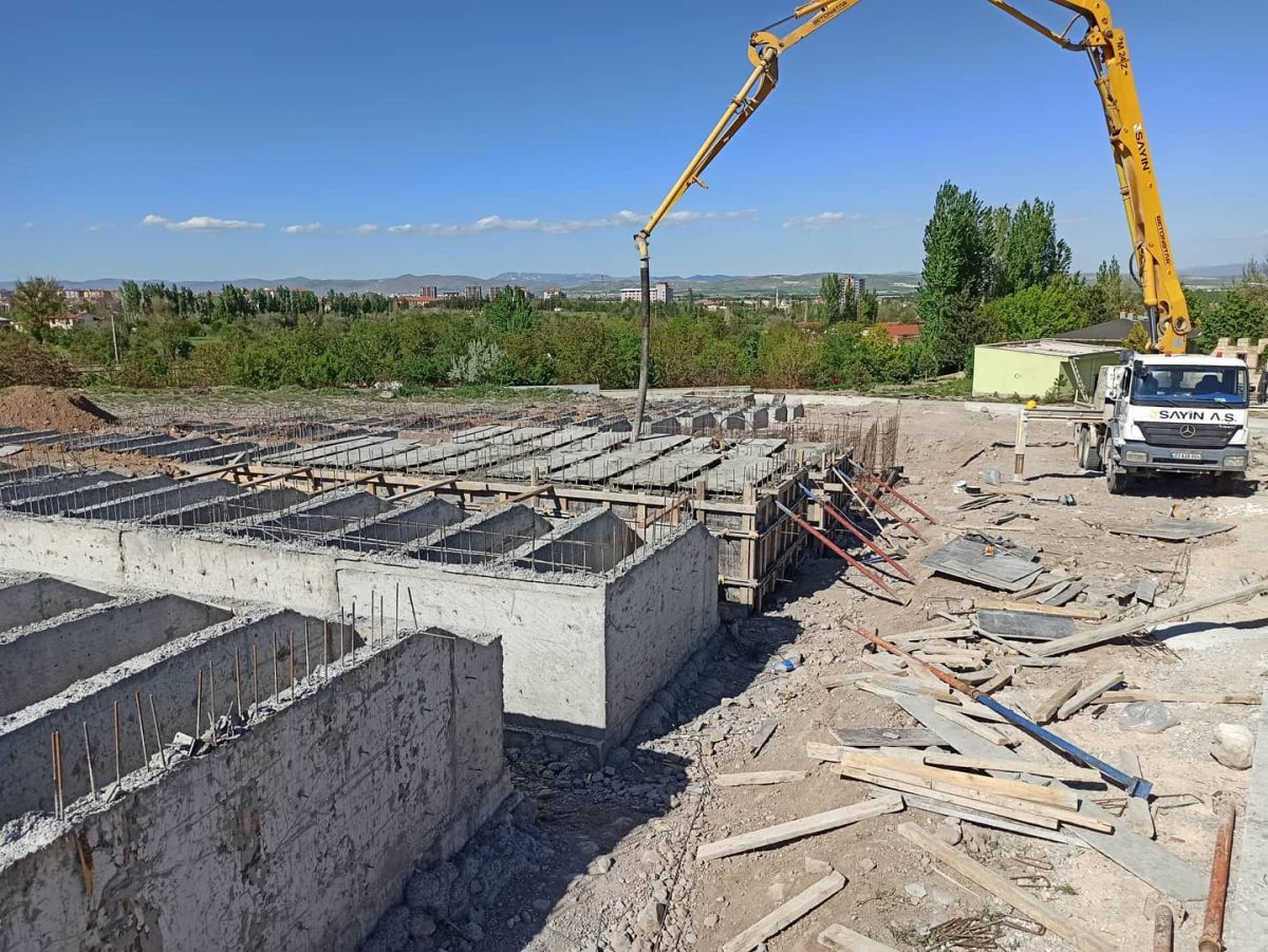 Sarıveliler İnşaat Betoncusu